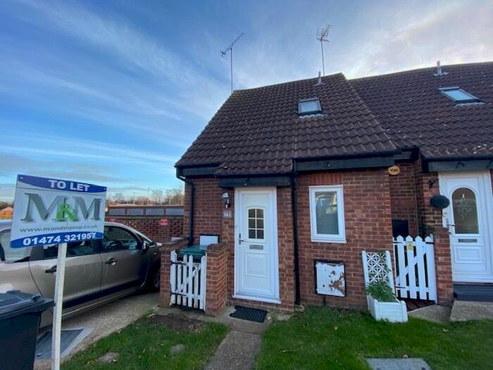 1 Bedroom End Of Terrace House To Rent In Artillery Row, Gravesend DA12