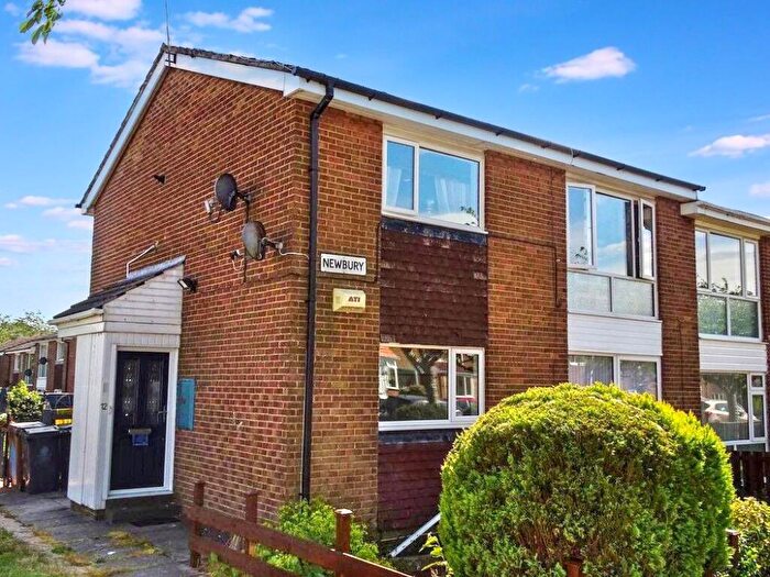 2 Bedroom Flat To Rent In Newbury, Killingworth, Newcastle Upon Tyne, Tyne And Wear, NE12