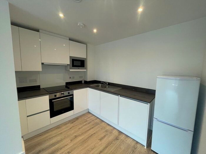 2 Bedroom Flat To Rent In Erasmus Drive, Derby, DE1