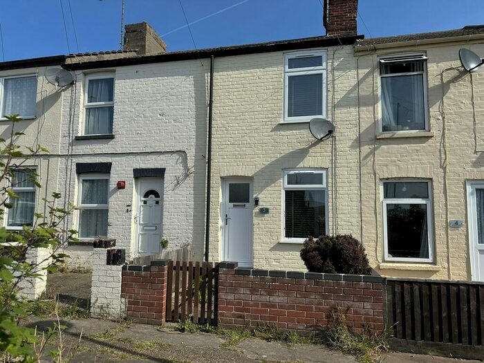 2 Bedroom Terraced House To Rent In Clapham Road North, Lowestoft, NR32