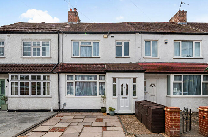 3 Bedroom Terraced House For Sale In Kings Road, Orpington, Kent, BR6