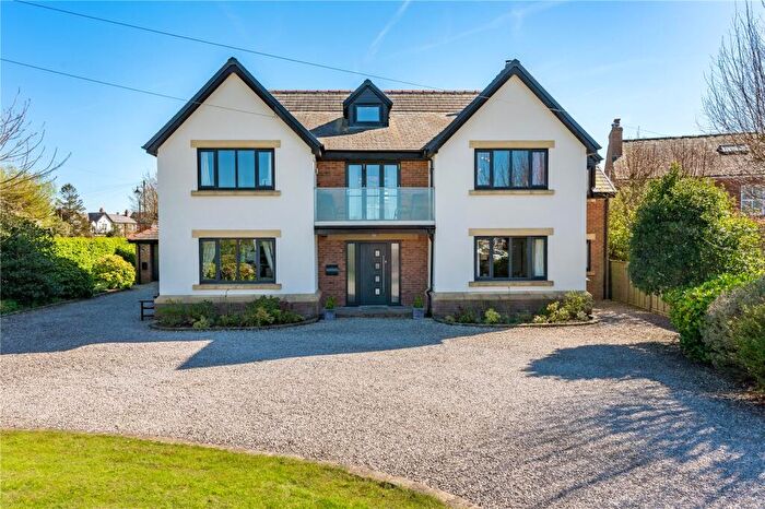 6 Bedroom Detached House For Sale In The Greenside, Wrea Green, Preston, Lancashire, PR4