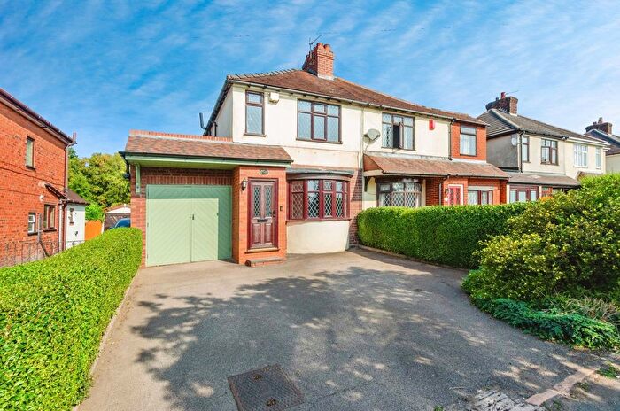 2 Bedroom Semi-detached House For Sale In Burntwood Road, Norton Canes, Cannock, Staffordshire, WS11