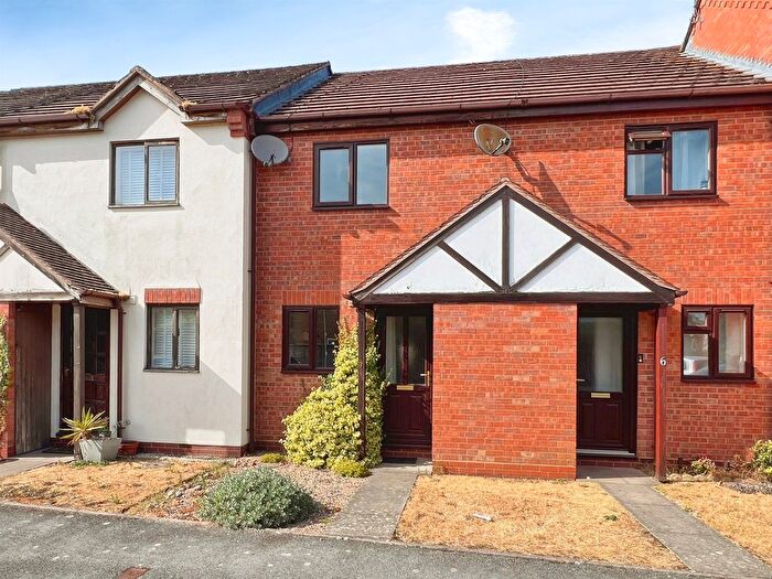 2 Bedroom Terraced House For Sale In Fountain Gardens, Wellesbourne, Warwick, CV35