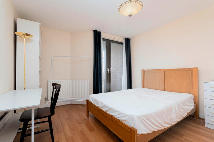 2 Bedroom Apartment To Rent In Cresta House, Swiss Cottage, NW3