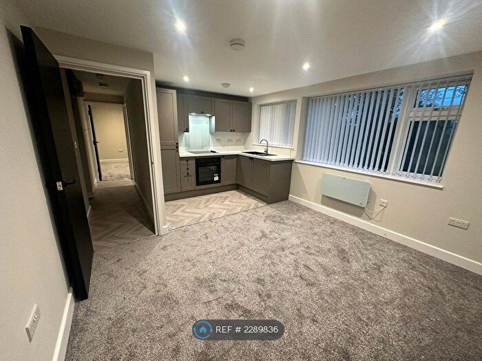 1 Bedroom Flat To Rent In Tollgate Court, Stoke-On-Trent, ST3