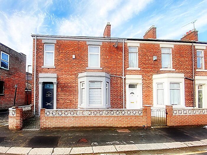 3 Bedroom Terraced House For Sale In Laburnum Avenue, Wallsend, NE28
