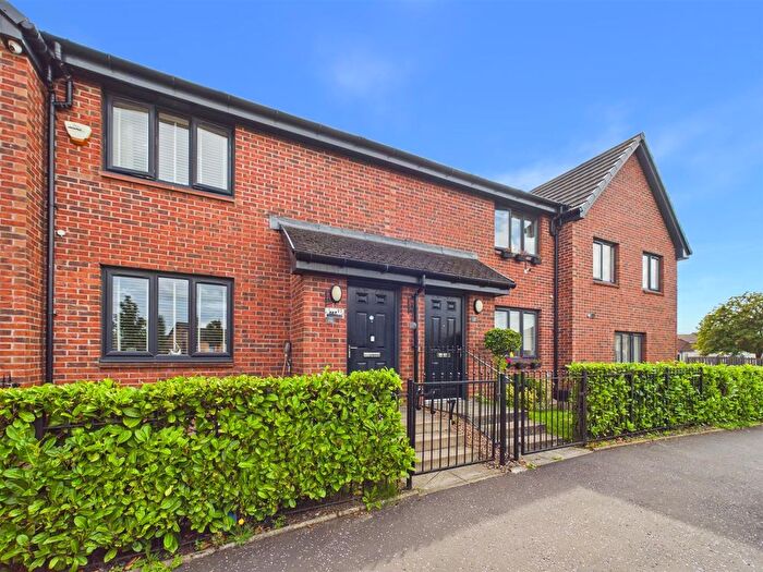 3 Bedroom Terraced House For Sale In Inchinnan Road, Paisley, PA3