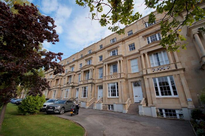 3 Bedroom Flat To Rent In Malvern Road, Cheltenham, GL50