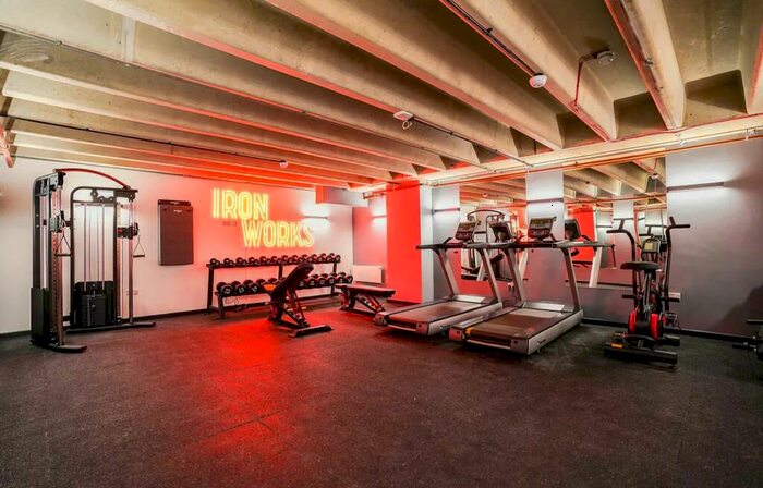 2 Bedroom Apartment To Rent In Young Street, Sheffield, S1