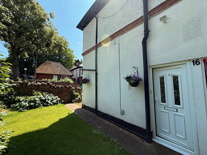 2 Bedroom Flat To Rent In Berkeley Avenue, Nottingham, NG3