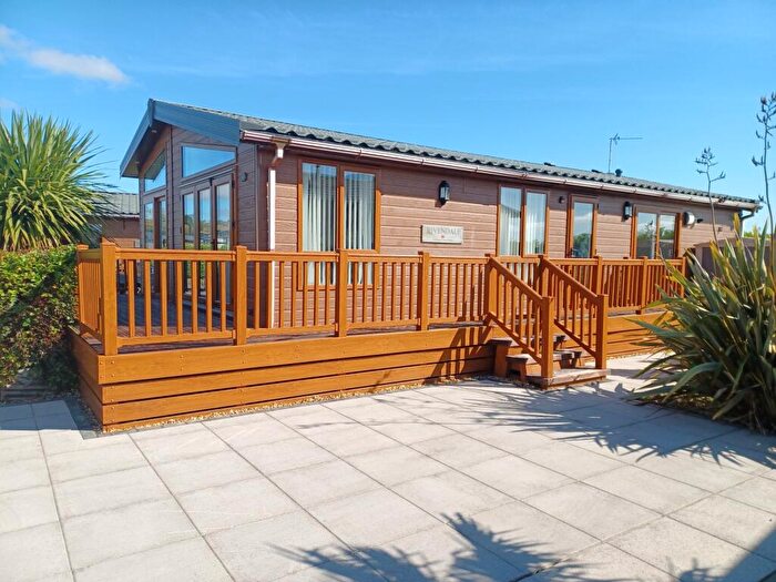 2 Bedroom Lodge For Sale In Two Bed Pemberton Rivendale, Poulton Plaiz Leisure Park, Garstang Rd W, Poulton-le-Fylde, Lancashire, FY6