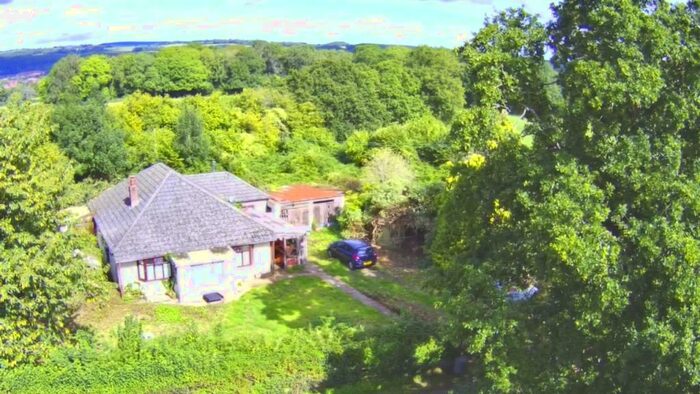 2 Bedroom Bungalow For Sale In Oakdene, Five Lanes, Caerwent, NP26