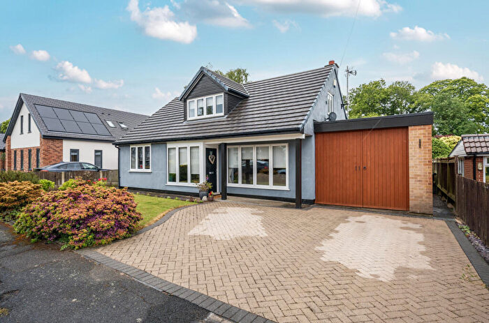 3 Bedroom Detached House For Sale In Barbers Wood Close, Ravenshead, Nottingham, NG15