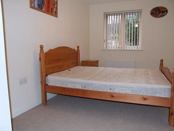 1 Bedroom Flat To Rent In Academy Place, Osterley, Isleworth, TW7