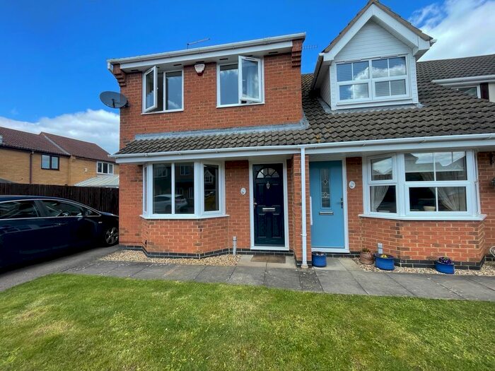 3 Bedroom Terraced House To Rent In Aldwell Close, Wootton, Northampton, NN4