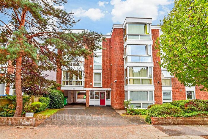 2 Bedroom Flat For Sale In Outram Road, Southsea, Hampshire, PO5