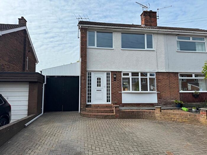 3 Bedroom Semi-Detached House For Sale In Northfield Drive, Woodsetts, S81