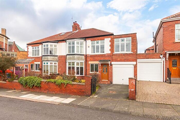 4 Bedroom Semi Detached House For Sale In Beatrice Road, Newcastle Upon Tyne, NE6