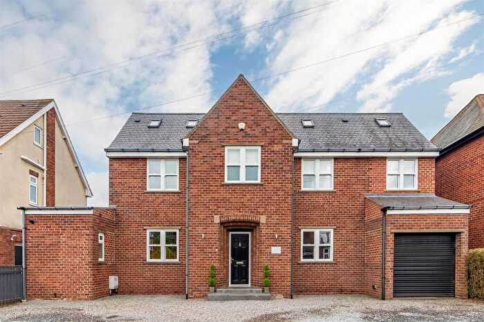 5 Bedroom Detached House For Sale In Wansbeck Road, Ashington, NE63
