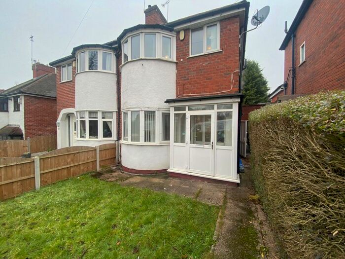 3 Bedroom Semi-Detached House To Rent In Stanford Avenue, Birmingham, B42
