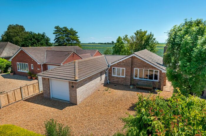 3 Bedroom Detached Bungalow For Sale In Broadgate, Weston Hills, Spalding, PE12