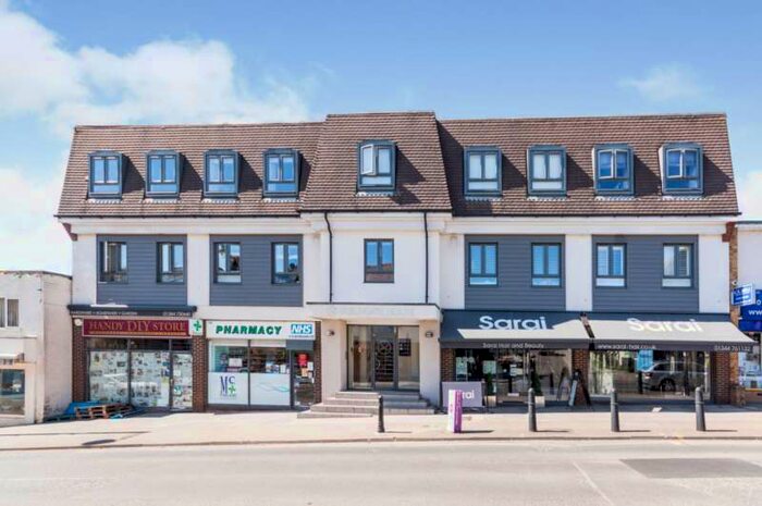 Apartment To Rent In Guildgate House, RG45