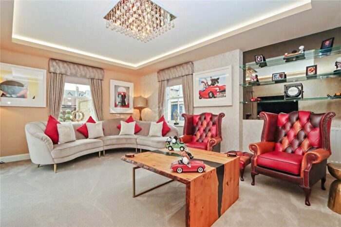 5 Bedroom Detached House For Sale In Brugeford Way, Lambton Park, Chester Le Street, Durham, DH3