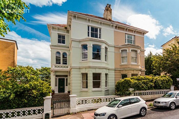 2 Bedroom Flat To Rent In Buckingham Road, Brighton, East Sussex, BN1