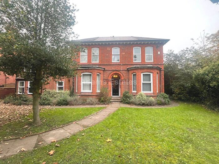 3 Bedroom Flat To Rent In Erleigh Road, Reading, RG1