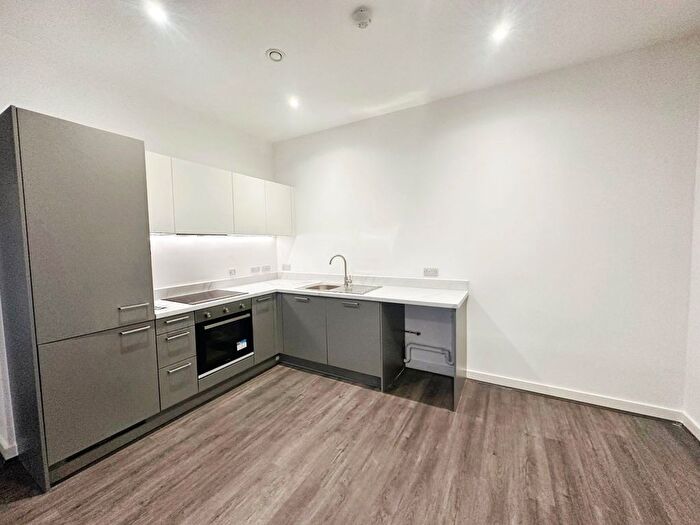 2 Bedroom Flat To Rent In Cotton Gardens, Union Mill, Vernon Street, Bolton, BL1