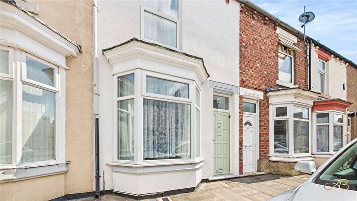 3 Bedroom Terraced House To Rent In Aire Street, Middlesbrough, TS1