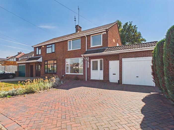 3 Bedroom Property To Rent In Church Lane, Nuneaton, CV10