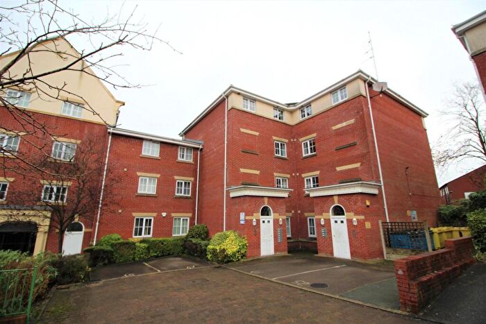 2 Bedroom Flat For Sale In Derby Court, Bury, BL9