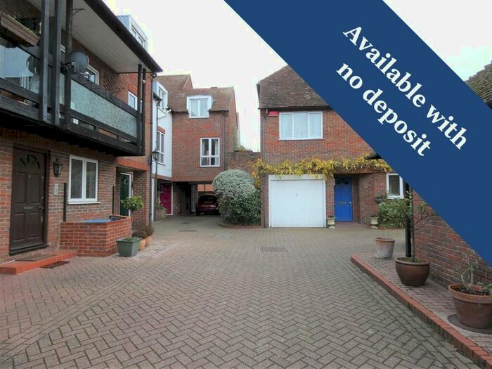 4 Bedroom Terraced House To Rent In Stour Street, Canterbury, CT1