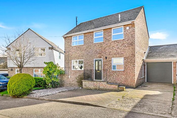 4 Bedroom Detached House For Sale In Counting House Lane, Dunmow, Essex, CM6