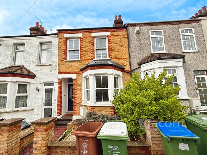 3 Bedroom Terraced House To Rent In Vickers Road, Erith, DA8