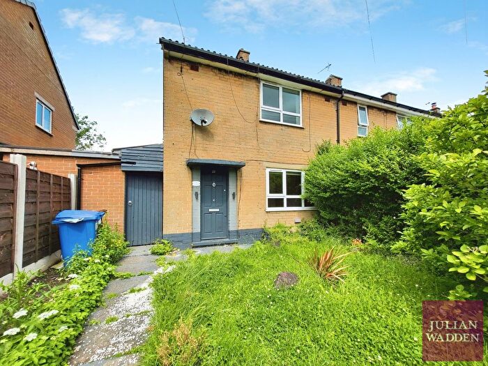 2 Bedroom End Of Terrace House For Sale In Matlock Road, Reddish, Stockport, SK5