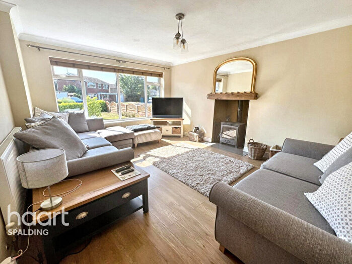 4 Bedroom Detached House For Sale In Ladywood Road, Spalding, PE11