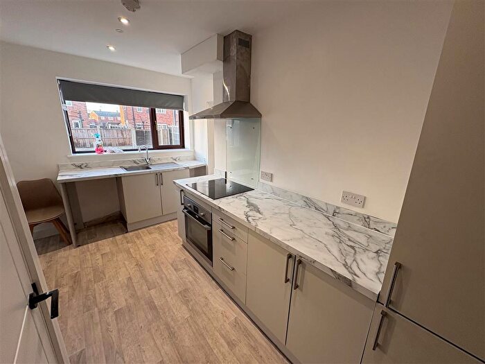 4 Bedroom House To Rent In Wike Gate Road, Thorne, Doncaster, DN8