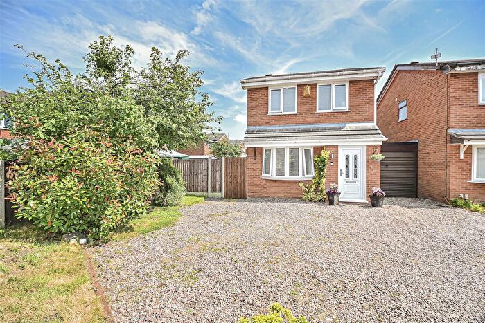 2 Bedroom Detached House For Sale In Adwell Close, Lowton, WA3