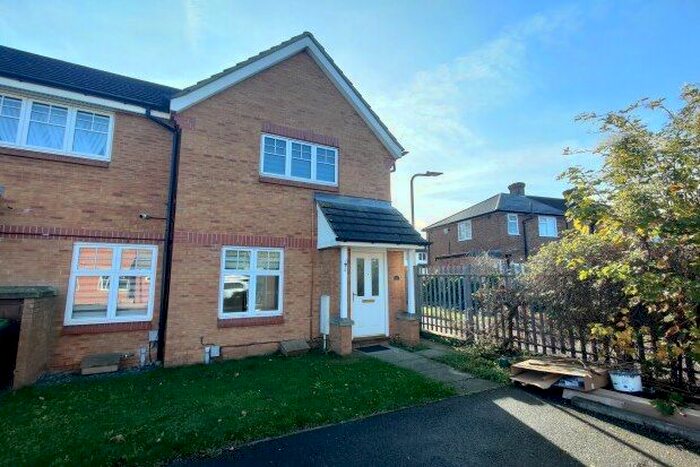 2 Bedroom Property To Rent In Voyce Way, Bedford, MK42