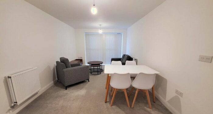 1 Bedroom Flat To Rent In Belgrave Middleway, Birmingham, B5