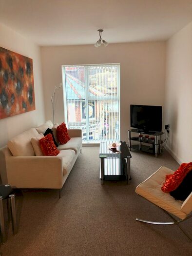 1 Bedroom Flat To Rent In Foord Street, Rochester, ME1