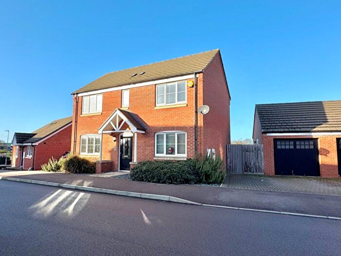 3 Bedroom Detached House For Sale In Badger Avenue, Melton Mowbray, LE13