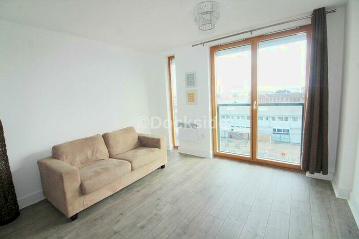 1 Bedroom Apartment To Rent In Dock Head Road, Chatham, ME4