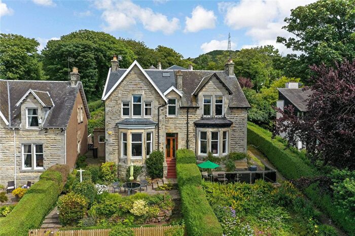 3 Bedroom Semi-Detached House For Sale In Law Brae, West Kilbride, North Ayrshire, KA23