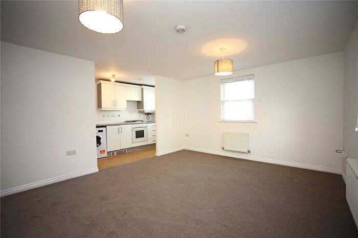 2 Bedroom Flat To Rent In Redmarley Road, Cheltenham, Gloucestershire, GL52