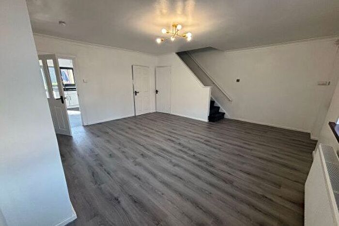 4 Bedroom Property To Rent In Dovedale Road, Wolverhampton, WV4