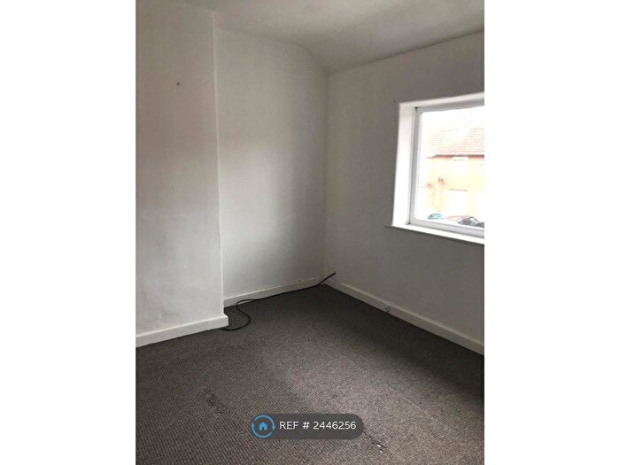 3 Bedroom End Of Terrace House To Rent In Mather Avenue, Weston Point, Runcorn, WA7